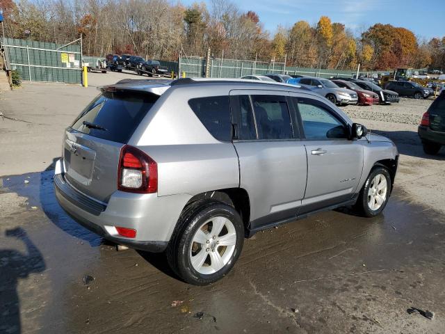 Photo 3 from auction – 2015 JEEP COMPASS SP with VIN 1C4NJDBB7FD393148