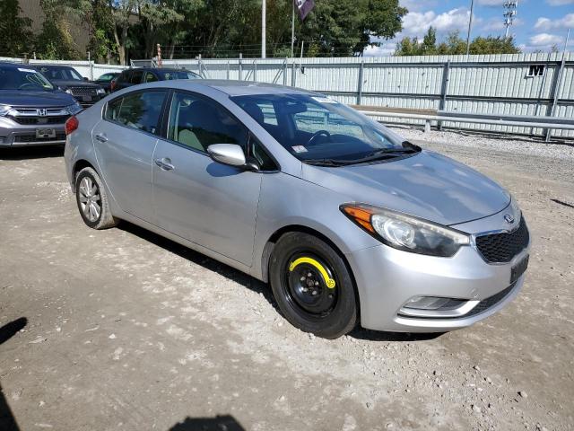 Zdjęcie 4 z aukcji – 2014 KIA FORTE EX z VIN KNAFX4A80E5052768