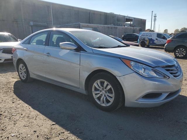 Photo 4 from auction – 2013 HYUNDAI SONATA GLS with VIN 5NPEB4AC0DH510034