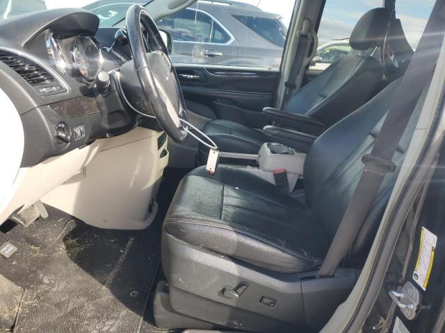 Photo 7 from auction – 2016 CHRYSLER TOWN & COU with VIN 2C4RC1BG5GR159076