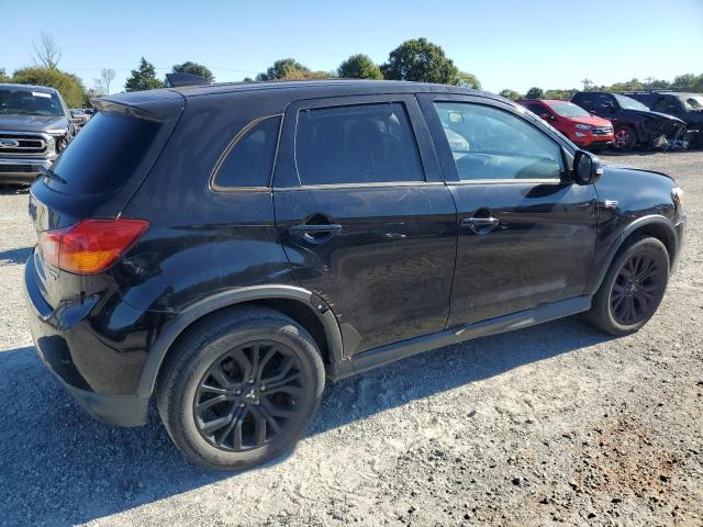 Photo 3 from auction – 2017 MITSUBISHI OUTLANDER with VIN JA4AP3AU3HZ032509