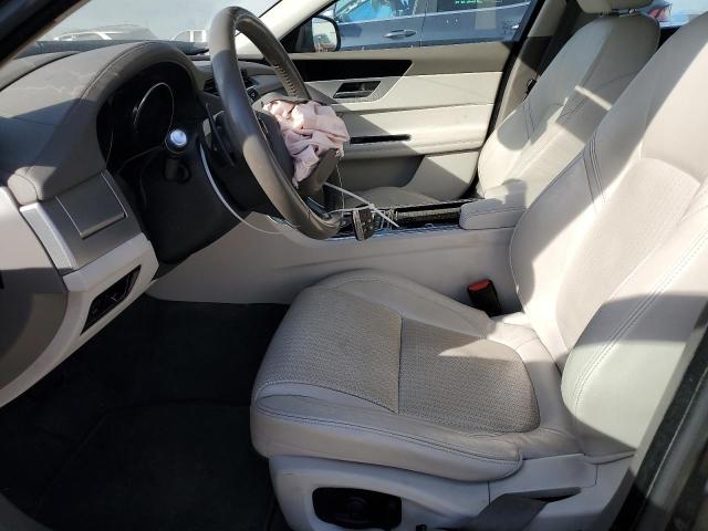 Photo 7 from auction – 2016 JAGUAR XF PRESTIG with VIN SAJBK4BV0GCY12024