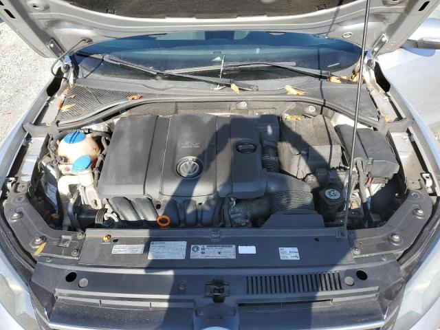 Photo 11 from auction – 2013 VOLKSWAGEN PASSAT S with VIN 1VWAP7A38DC032469
