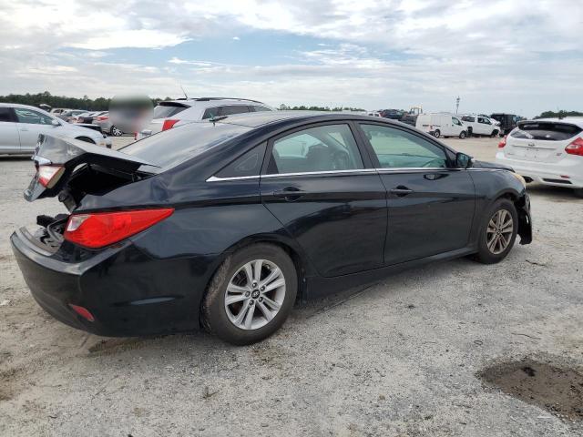 Photo 3 from auction – 2014 HYUNDAI SONATA GLS with VIN 5NPEB4AC6EH852072