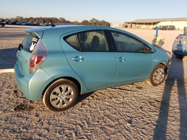 Photo 3 from auction – 2014 TOYOTA PRIUS C with VIN JTDKDTB3XE1085243