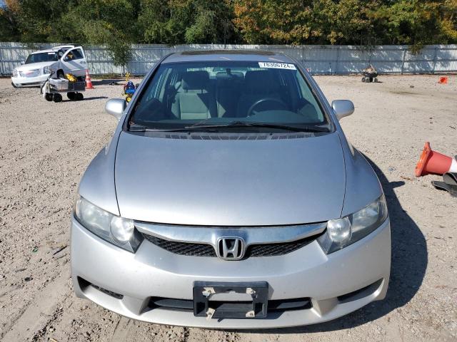 Photo 5 from auction – 2010 HONDA CIVIC EX with VIN 19XFA1F88AE035680
