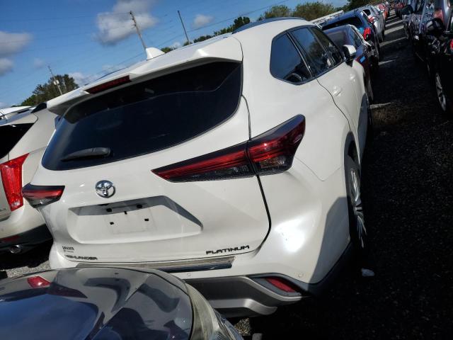 Photo 6 from auction – 2021 TOYOTA HIGHLANDER with VIN 5TDFZRAH2MS040012