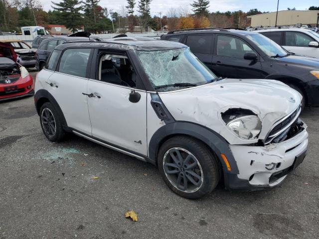 Photo 4 from auction – 2016 MINI COOPER S C with VIN WMWZC5C5XGWT38612