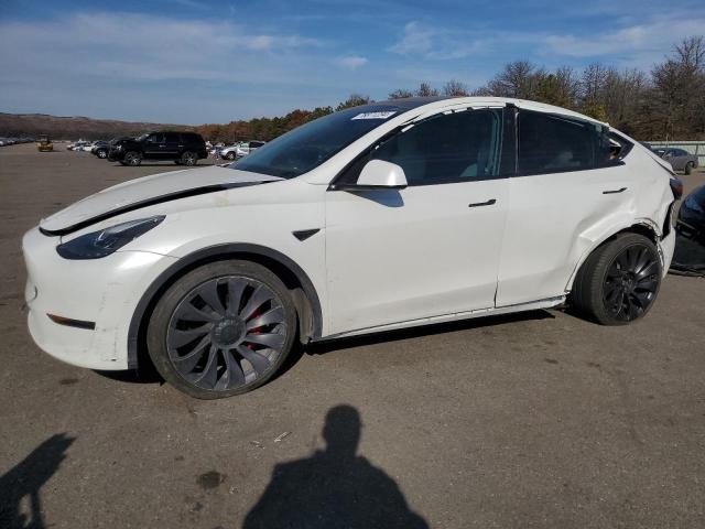 TESLA MODEL Y 2021 with VIN 5YJYGDEF3MF178589 - Photo from auction