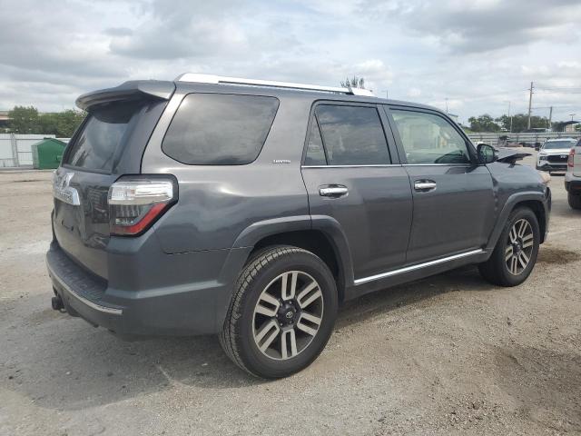 Photo 3 from auction – 2017 TOYOTA 4RUNNER SR with VIN JTEZU5JR6H5161596
