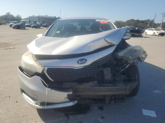 Photo 5 from auction – 2015 KIA FORTE LX with VIN KNAFK4A68F5331500