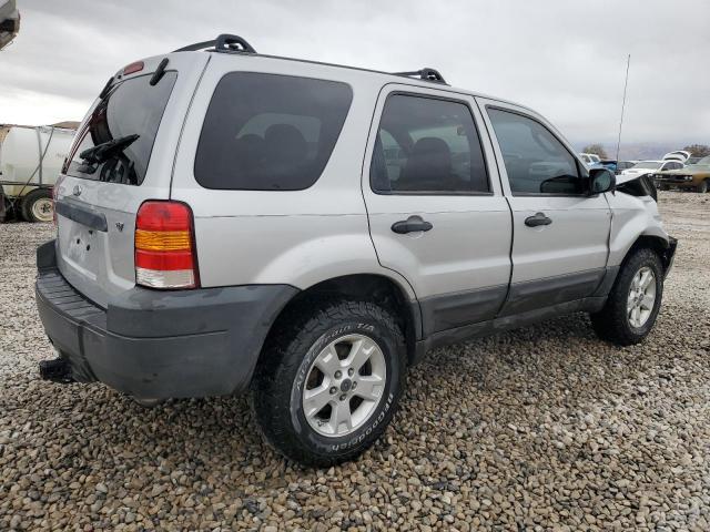 Photo 3 from auction – 2005 FORD ESCAPE XLT with VIN 1FMYU93125KD52519