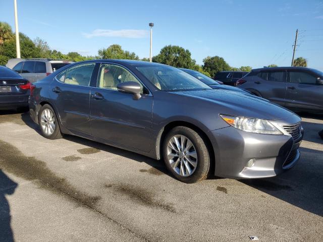 Photo 4 from auction – 2013 LEXUS ES 300H with VIN JTHBW1GGXD2010835