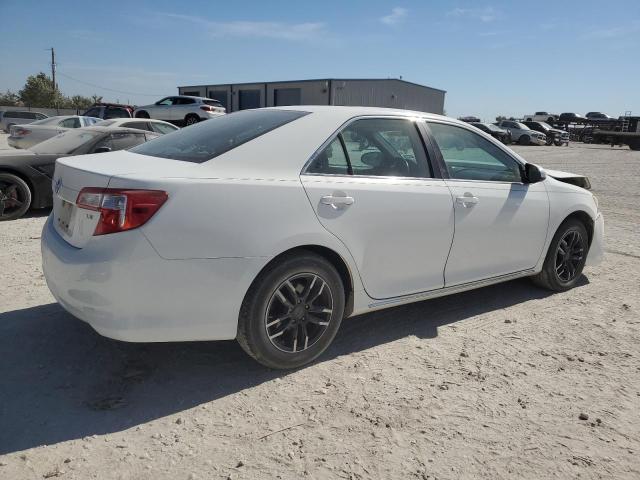Photo 3 from auction – 2013 TOYOTA CAMRY L with VIN 4T4BF1FK3DR327434