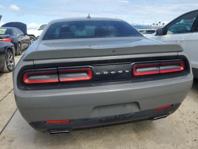 Photo 6 from auction – 2018 DODGE CHALLENGER with VIN 2C3CDZAG4JH112710