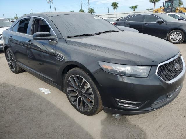 Photo 4 from auction – 2017 FORD TAURUS SHO with VIN 1FAHP2KT1HG114535