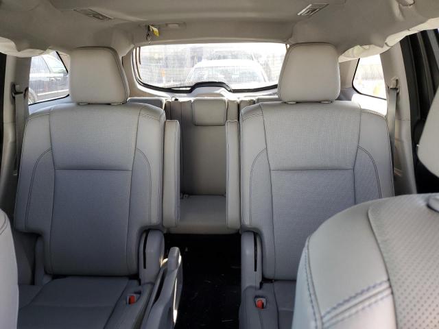 Photo 10 from auction – 2018 TOYOTA HIGHLANDER with VIN 5TDDZRFH9JS873172