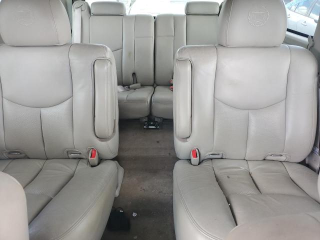 Photo 10 from auction – 2004 CADILLAC ESCALADE L with VIN 1GYEC63T04R277457