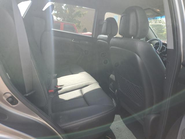 Photo 11 from auction – 2011 KIA SORENTO SX with VIN 5XYKWDA28BG160929