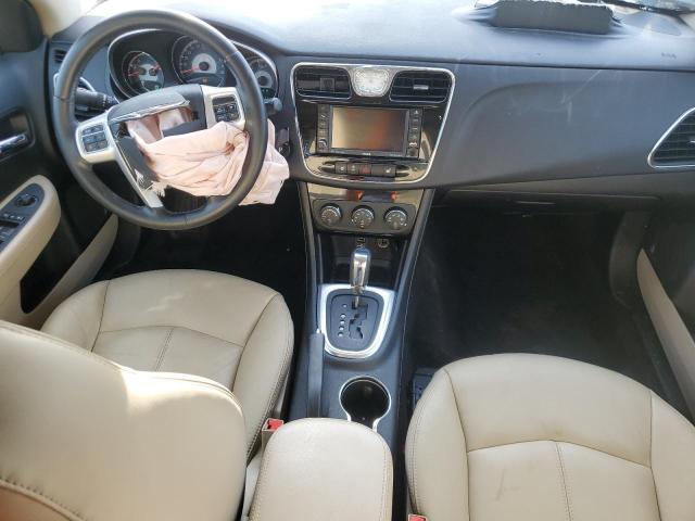 Photo 8 from auction – 2011 CHRYSLER 200 LIMITE with VIN 1C3BC2FBXBN579903