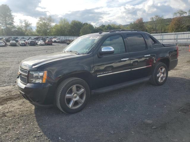 Photo 1 from auction – 2013 CHEVROLET AVALANCHE with VIN 3GNTKGE77DG317983