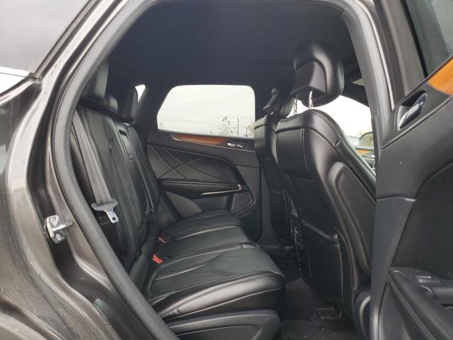 Photo 11 from auction – 2017 LINCOLN MKC RESERV with VIN 5LMCJ3D99HUL46405