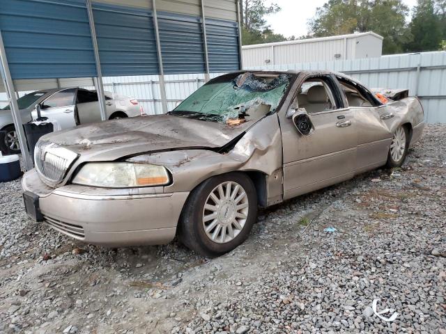 LINCOLN TOWN CAR E 2003 with VIN 1LNHM81W43Y692936 - Photo from auction