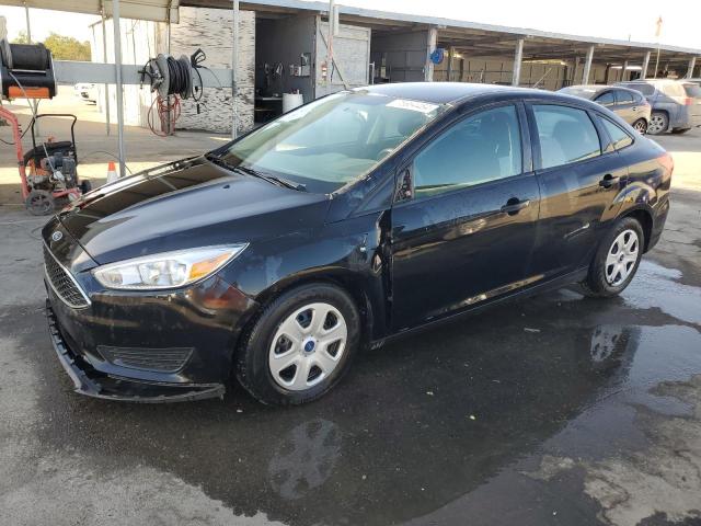 FORD FOCUS S 2018 with VIN 1FADP3E27JL279039 - Photo from auction