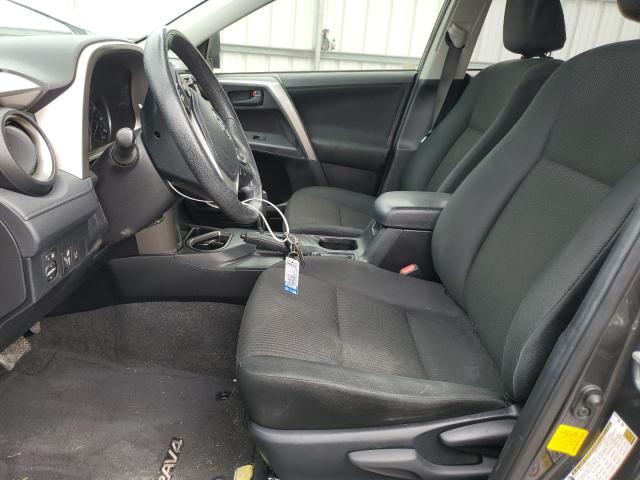 Photo 7 from auction – 2018 TOYOTA RAV4 LE with VIN JTMZFREV0JJ744501