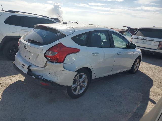 Снимка 3 от търг – 2014 FORD FOCUS SE с VIN 1FADP3K27EL193997