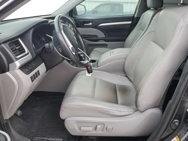 Photo 7 from auction – 2019 TOYOTA HIGHLANDER with VIN 5TDJZRFH6KS600792
