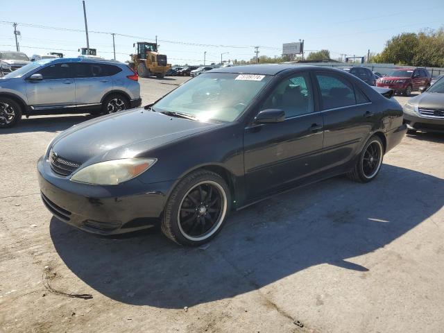 TOYOTA CAMRY LE 2002 with VIN 4T1BF30K72U004547 - Photo from auction