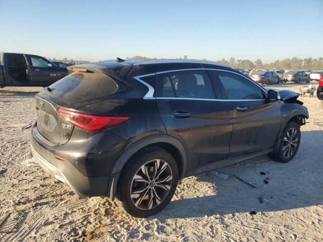 Photo 3 from auction – 2017 INFINITI QX30 BASE with VIN SJKCH5CRXHA032129