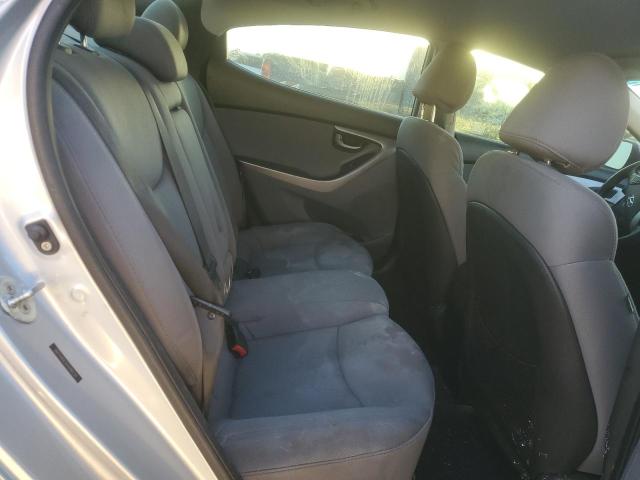 Photo 10 from auction – 2012 HYUNDAI ELANTRA GL with VIN 5NPDH4AEXCH090230