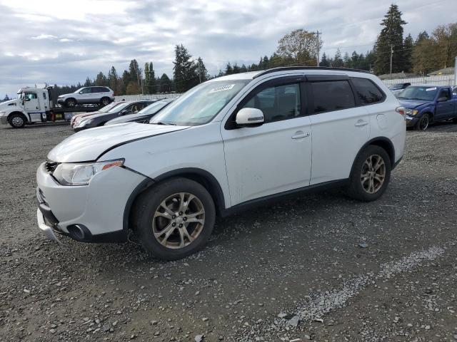 MITSUBISHI OUTLANDER 2015 with VIN JA4AD3A36FZ011876 - Photo from auction