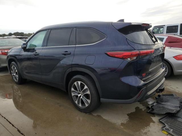 Photo 2 from auction – 2023 TOYOTA HIGHLANDER with VIN 5TDKDRAH5PS033802