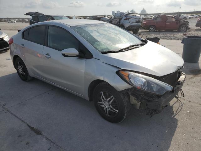 Photo 4 from auction – 2015 KIA FORTE LX with VIN KNAFK4A65F5400899