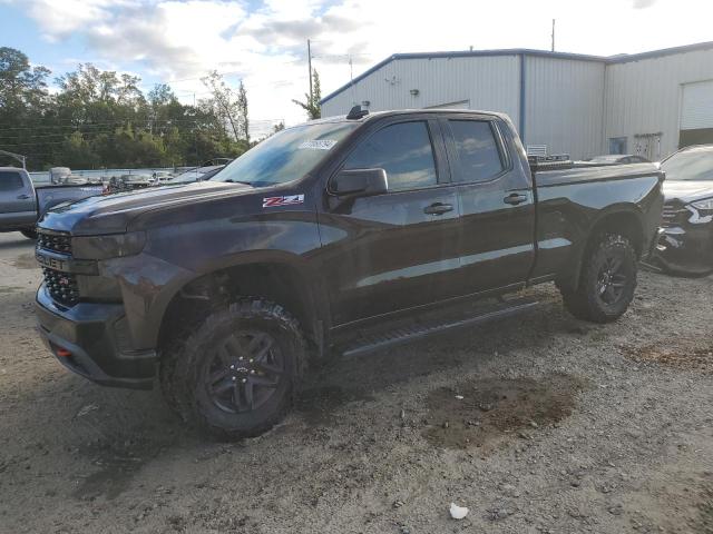 CHEVROLET SILVERADO 2019 with VIN 1GCRYCEFXKZ295539 - Photo from auction