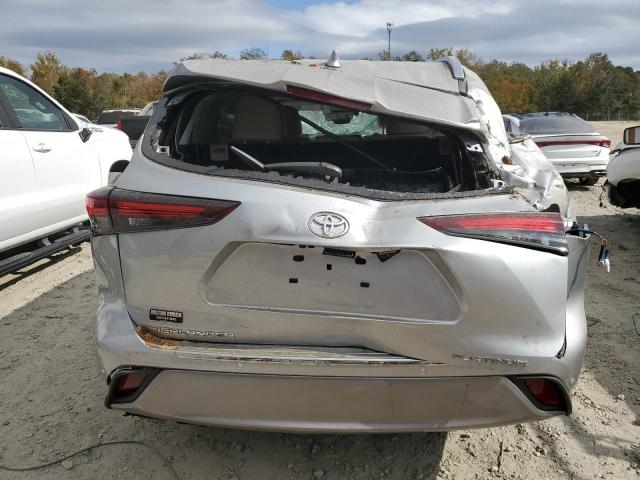 Снимка 6 от търг – 2024 TOYOTA HIGHLANDER с VIN 5TDKDRAH2RS539509
