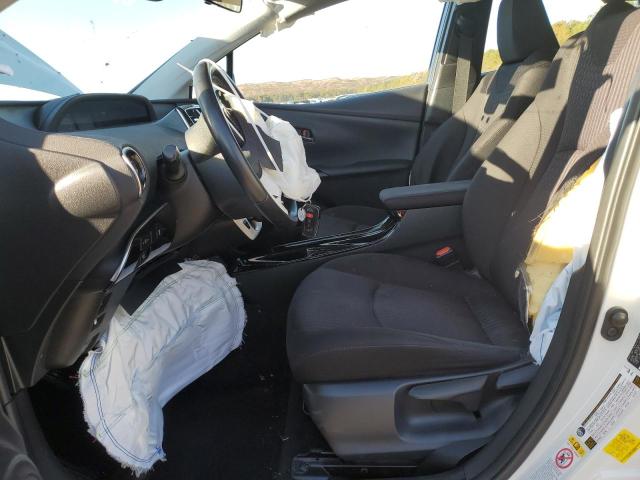 Photo 7 from auction – 2018 TOYOTA PRIUS PRIM with VIN JTDKARFP4J3099050