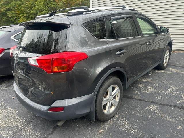 Photo 4 from auction – 2013 TOYOTA RAV4 XLE with VIN JTMRFREV2D5000587