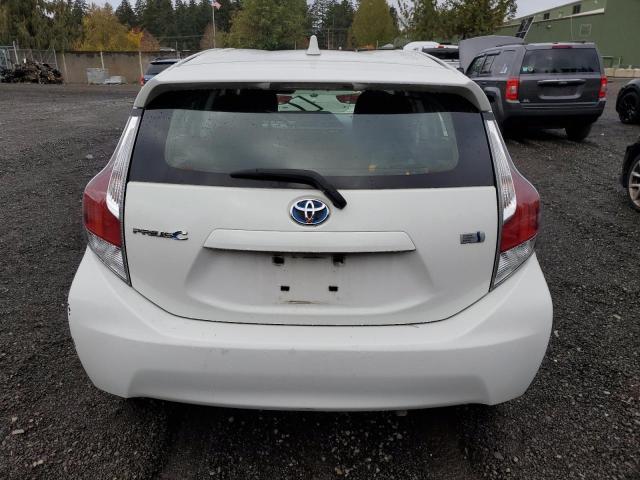 Photo 6 from auction – 2015 TOYOTA PRIUS C with VIN JTDKDTB31F1113089
