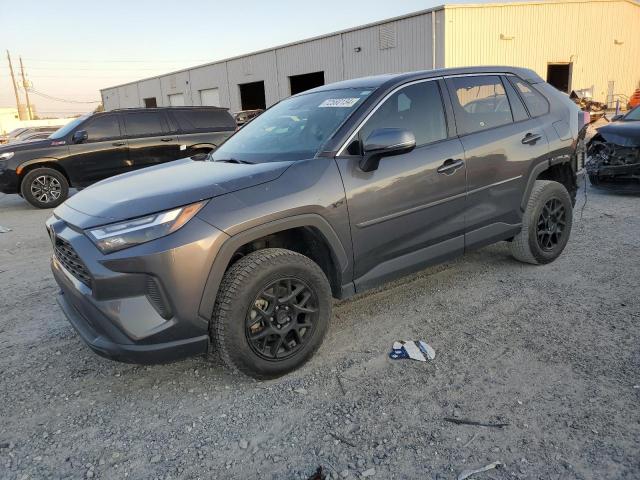 TOYOTA RAV4 XLE 2022 with VIN 2T3W1RFV3NC185972 - Photo from auction