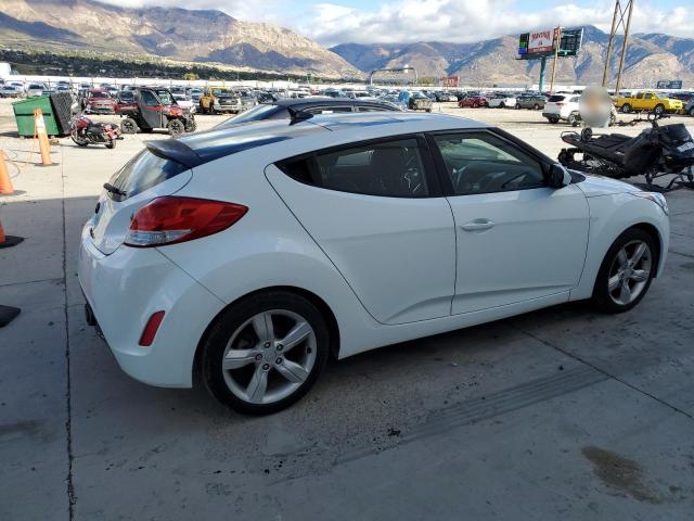 Photo 3 from auction – 2014 HYUNDAI VELOSTER with VIN KMHTC6AD4EU196223