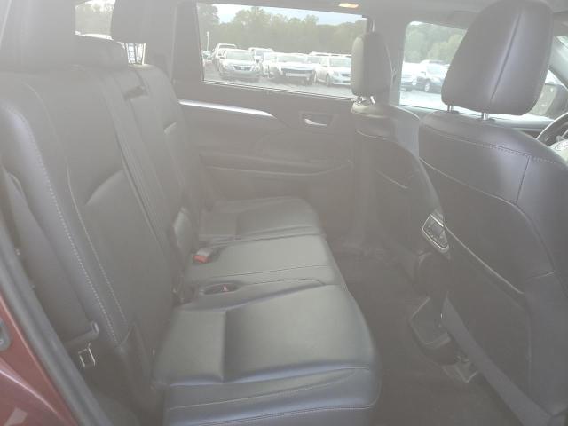 Photo 11 from auction – 2016 TOYOTA HIGHLANDER with VIN 5TDJKRFH4GS326942
