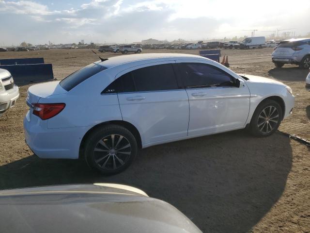 Zdjęcie 3 z aukcji – 2013 CHRYSLER 200 TOURIN z VIN 1C3CCBBB3DN570053