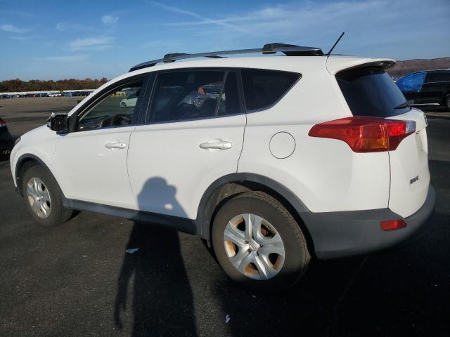 Photo 2 from auction – 2015 TOYOTA RAV4 LE with VIN 2T3BFREV0FW246423