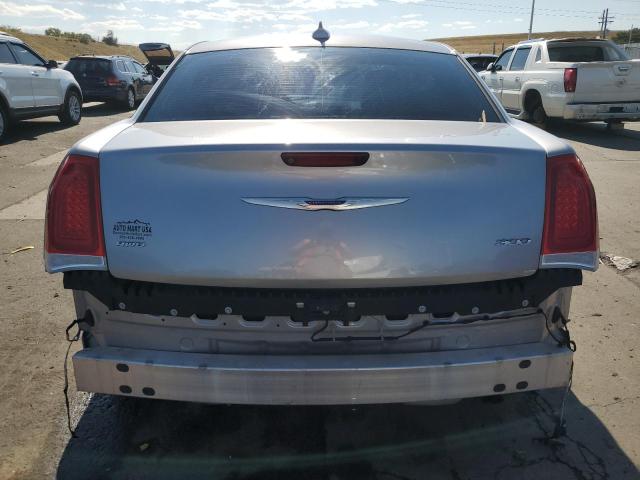 Photo 6 from auction – 2018 CHRYSLER 300 LIMITE with VIN 2C3CCAKG0JH160563