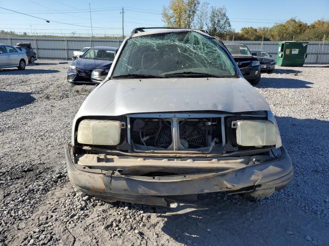 Снимка 5 от търг – 2003 CHEVROLET TRACKER с VIN 2CNBE13C636908563