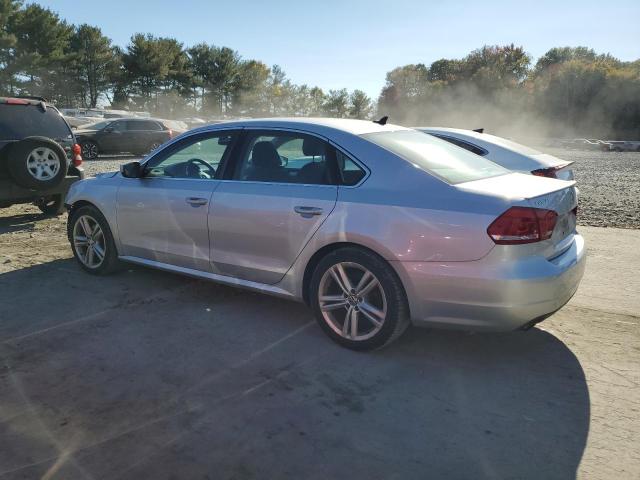 Photo 2 from auction – 2012 VOLKSWAGEN PASSAT SE with VIN 1VWBM7A36CC109156